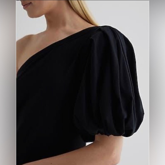Express Tops - EXPRESS ONE SHOULDER PUFF SLEEVE WOMEN SIZE L BLACK BLOUSE